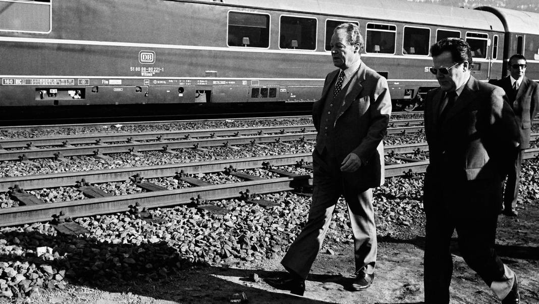 Soğuk savaş döneminin en meşhur casusluk hikayesini biliyor musunuz? - Resim: 8